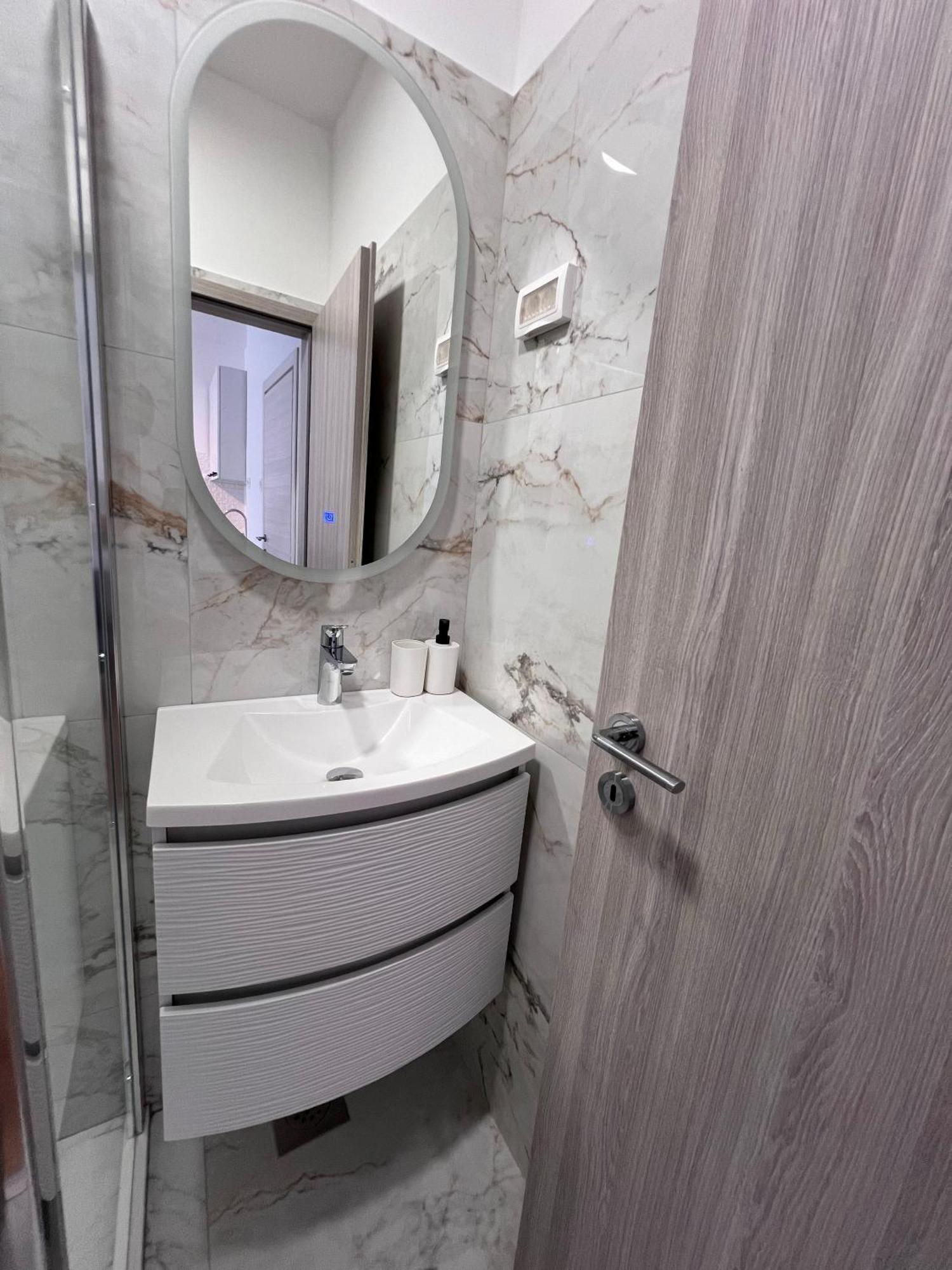 Apartments Iskra Ровинь Экстерьер фото